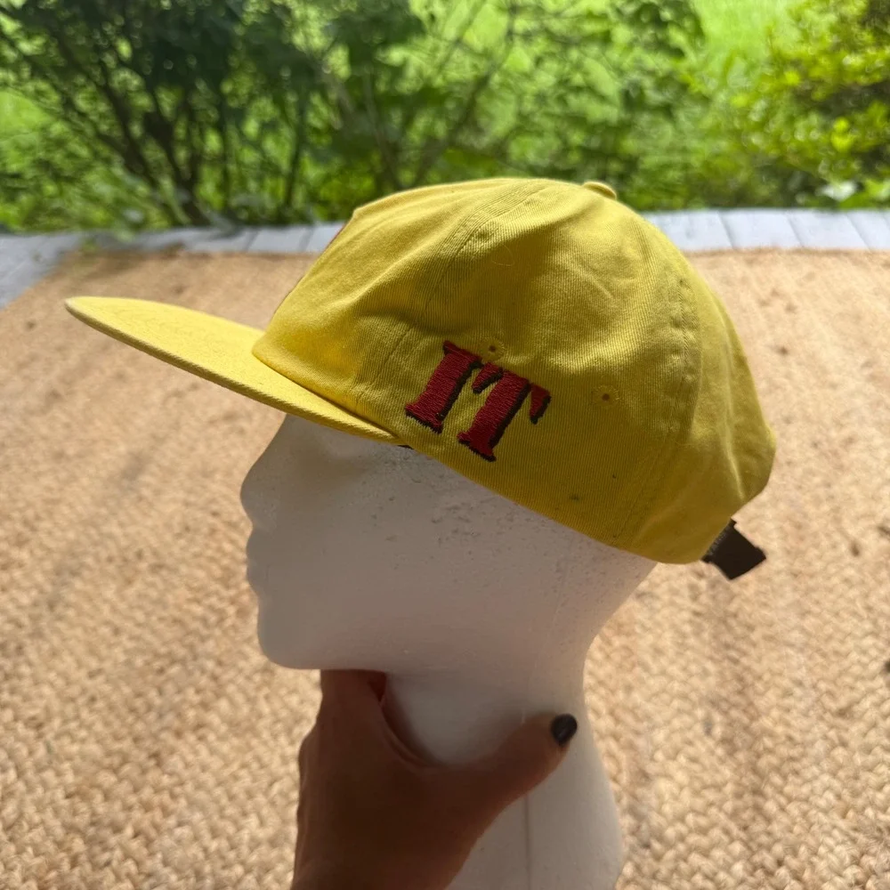 Vans x IT Stephen King Pennywise Red Balloon Yellow Strapback Hat Cap Halloween